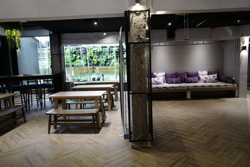 Bhukitta Boutique Hotel Phuket Town Exterior photo