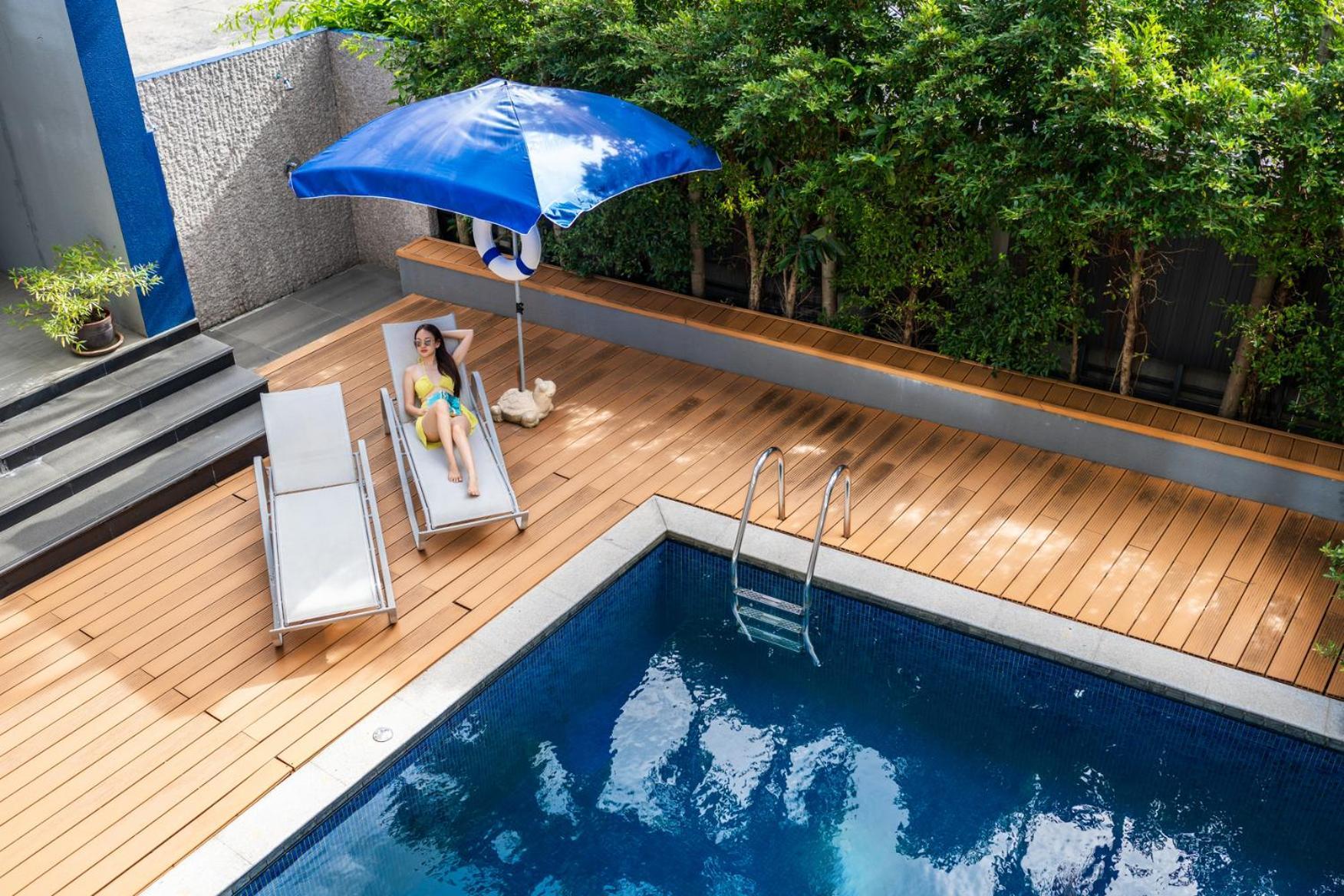 Bhukitta Boutique Hotel Phuket Town Exterior photo