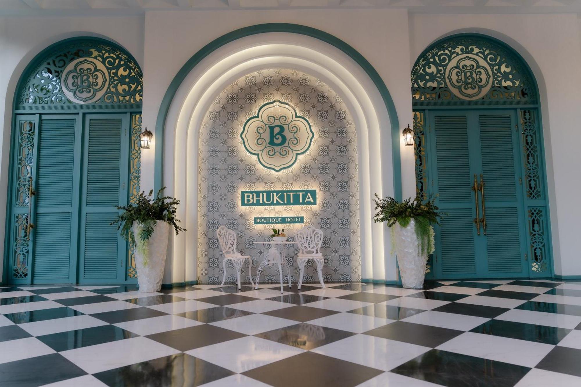 Bhukitta Boutique Hotel Phuket Town Exterior photo