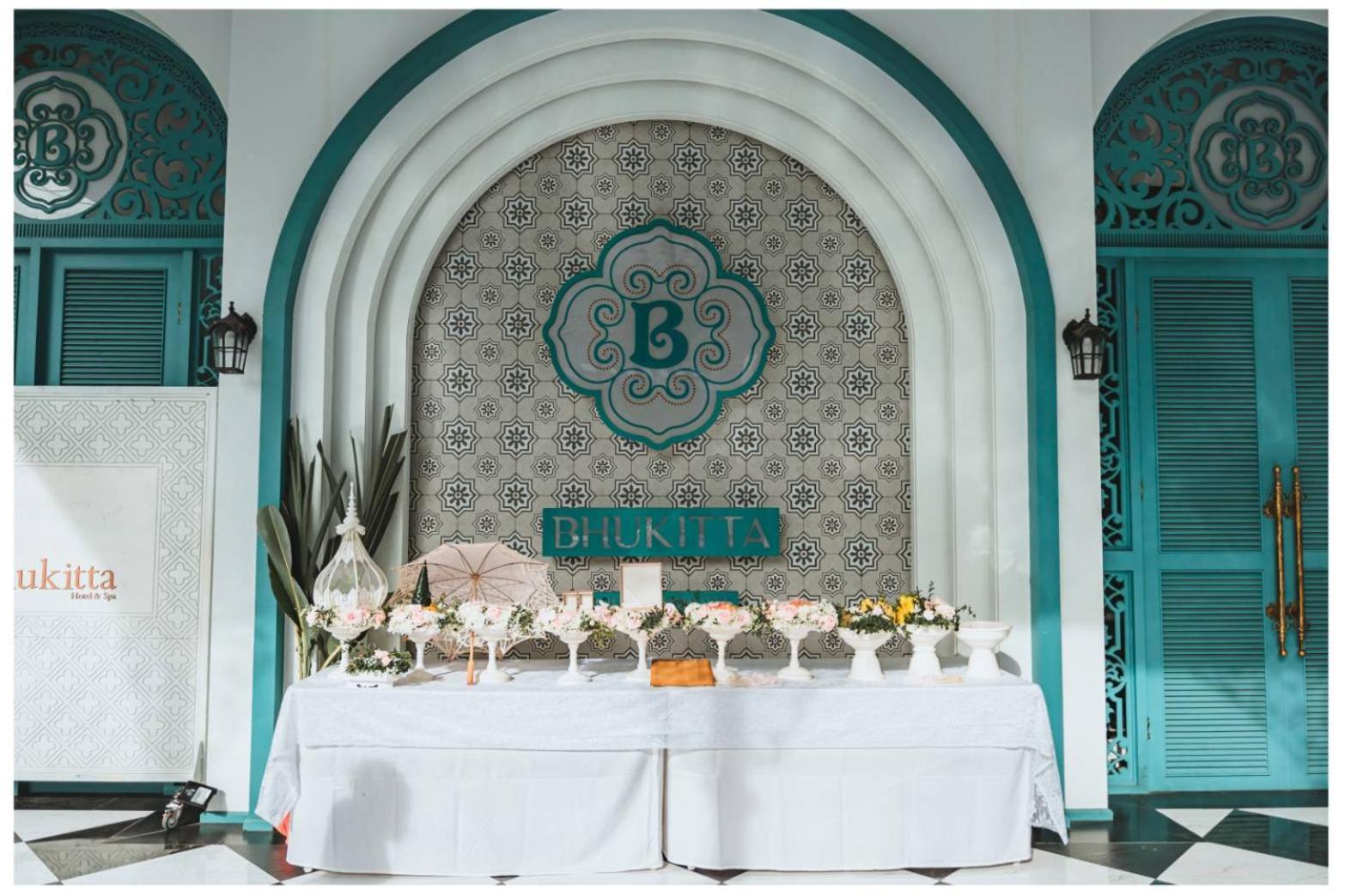 Bhukitta Boutique Hotel Phuket Town Exterior photo