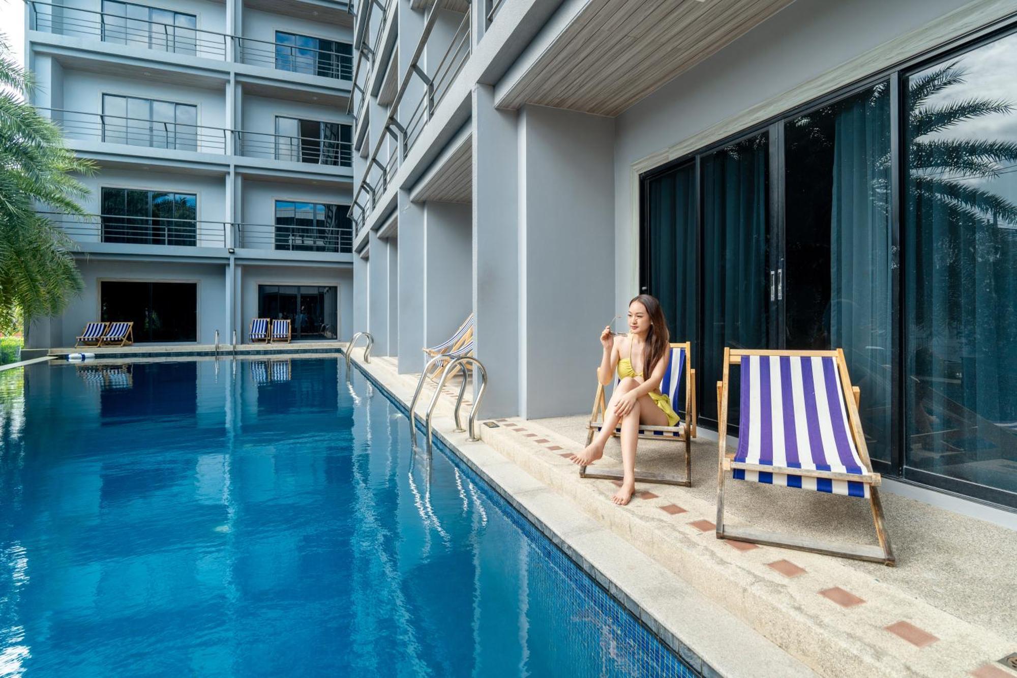 Bhukitta Boutique Hotel Phuket Town Exterior photo