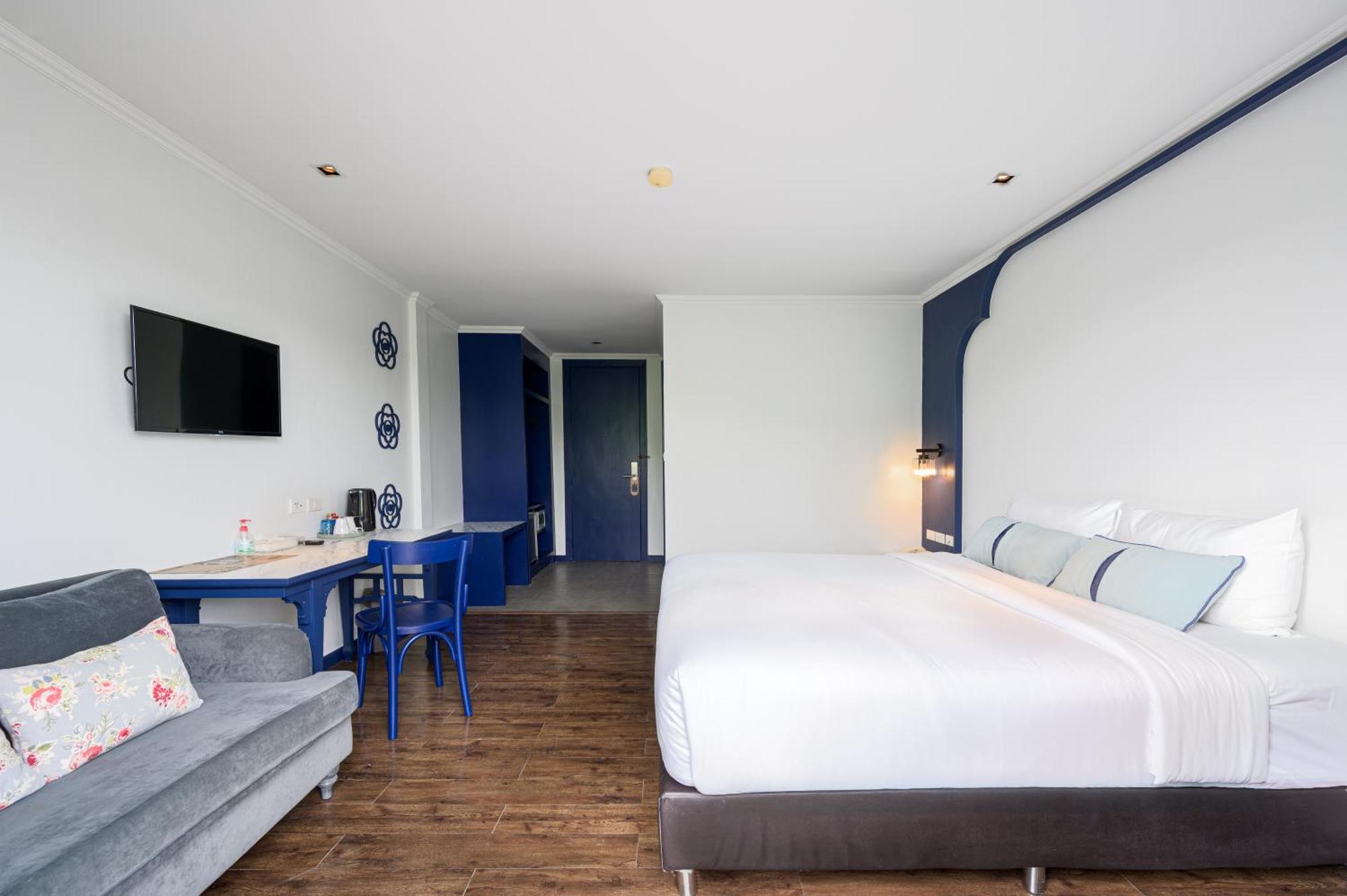 Bhukitta Boutique Hotel Phuket Town Room photo